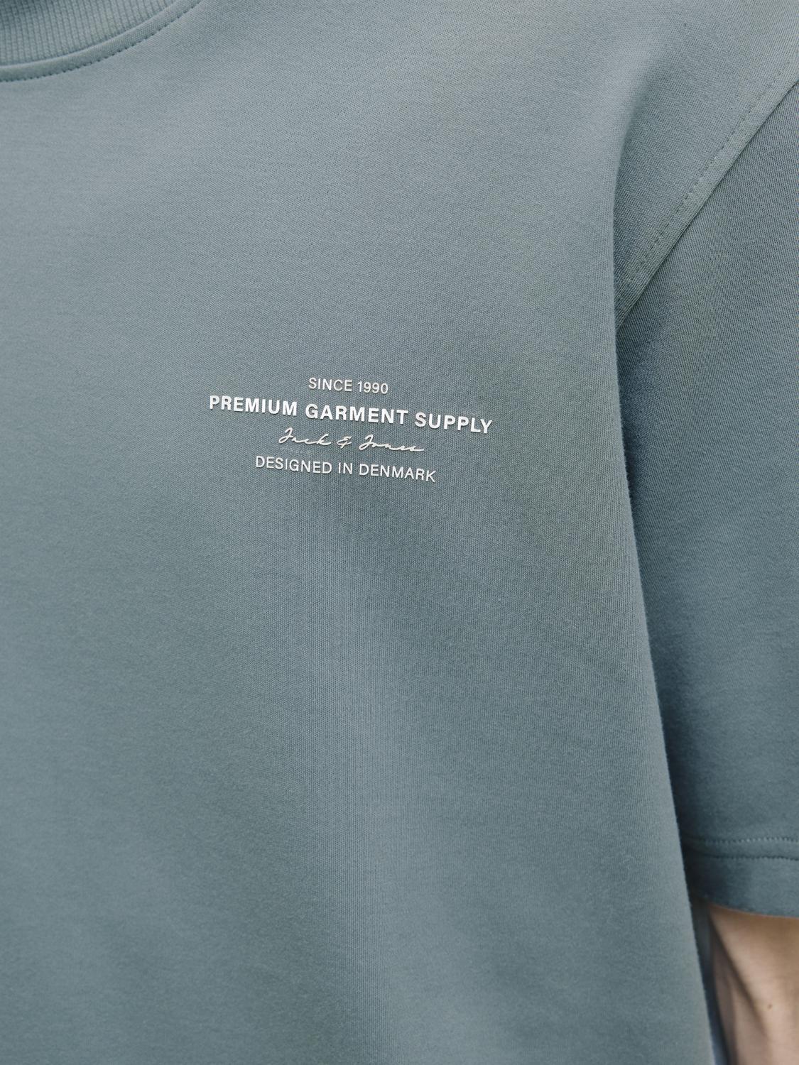 model_shot-detail