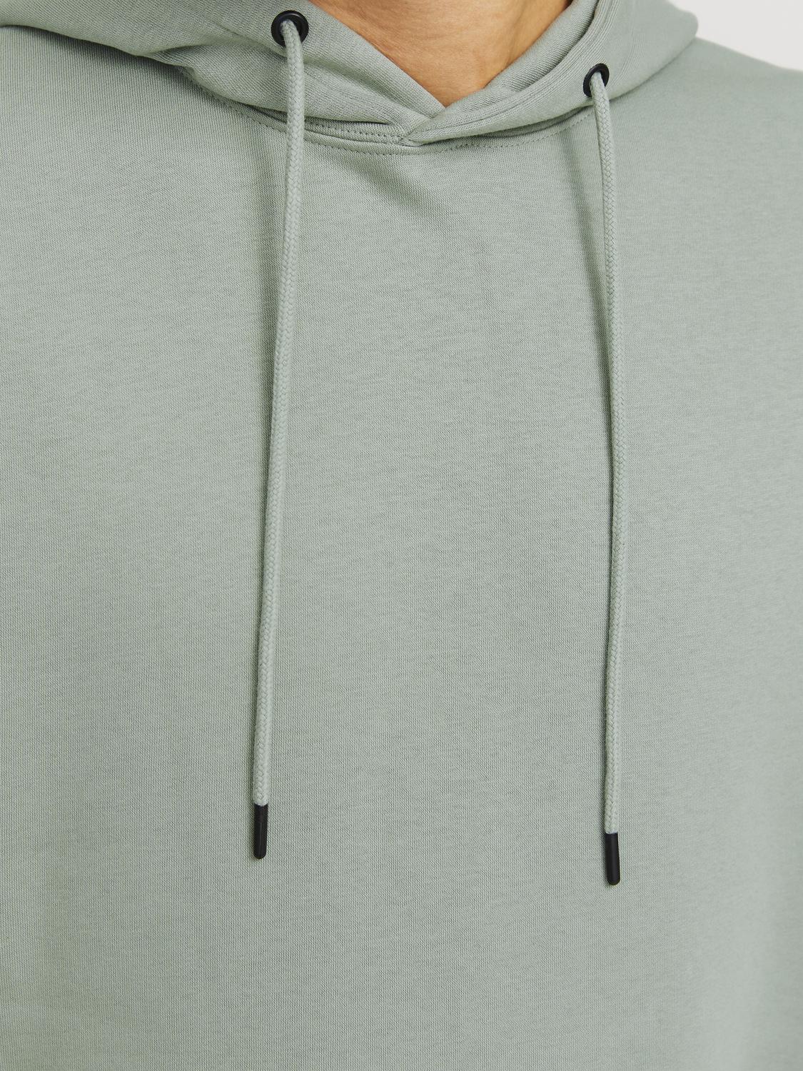 model_shot-detail