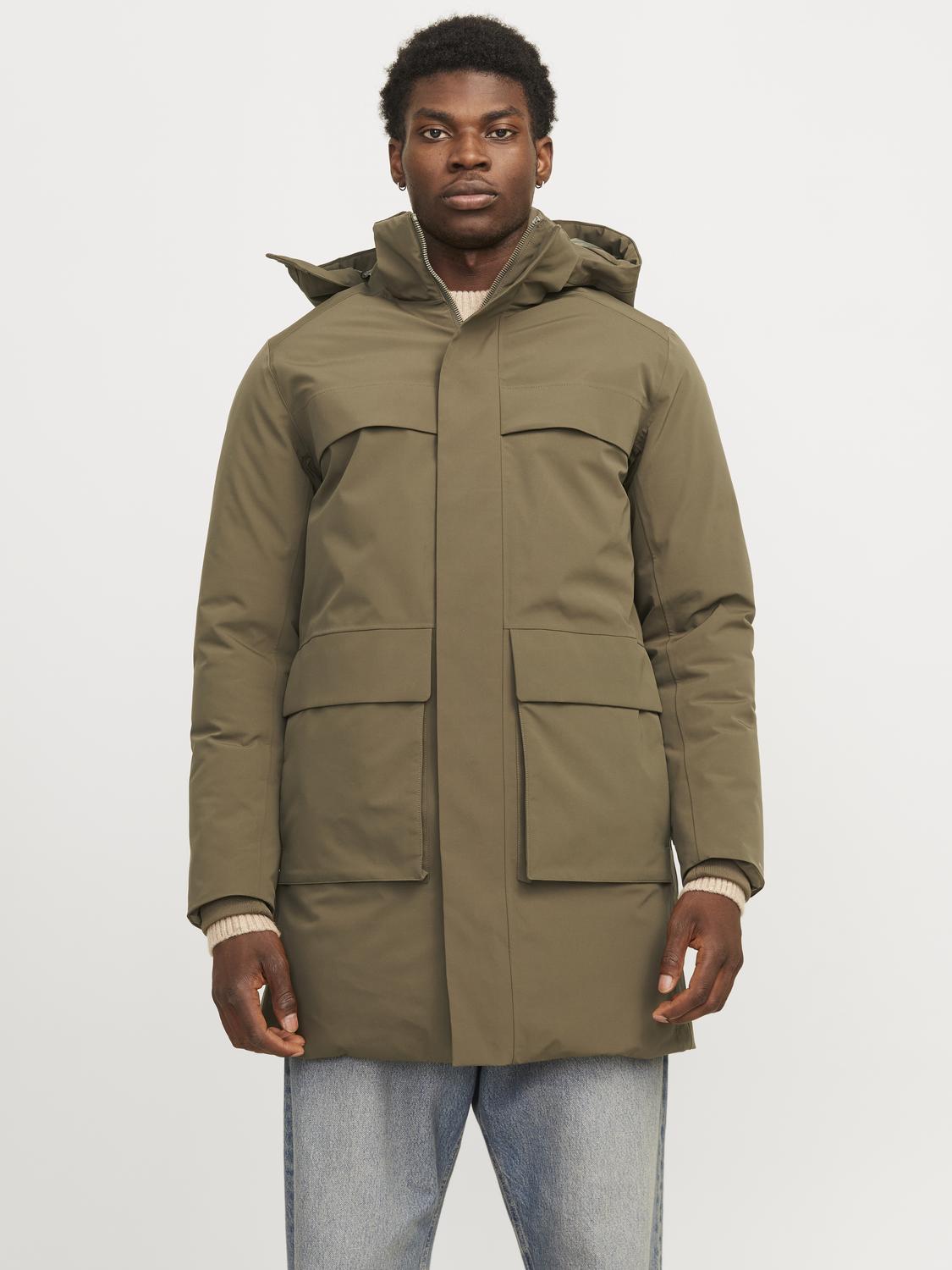 model_shot-front