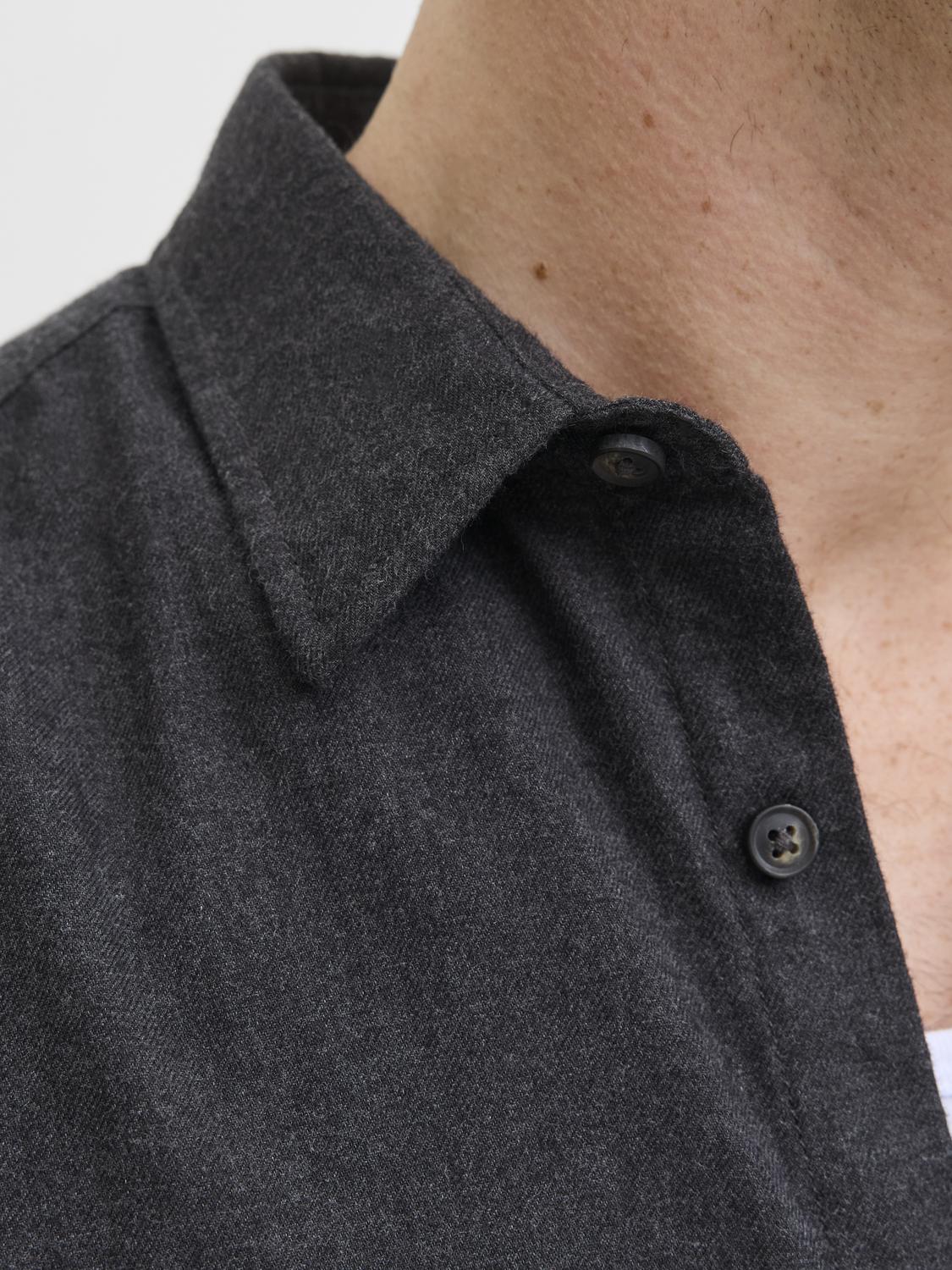 model_shot-detail