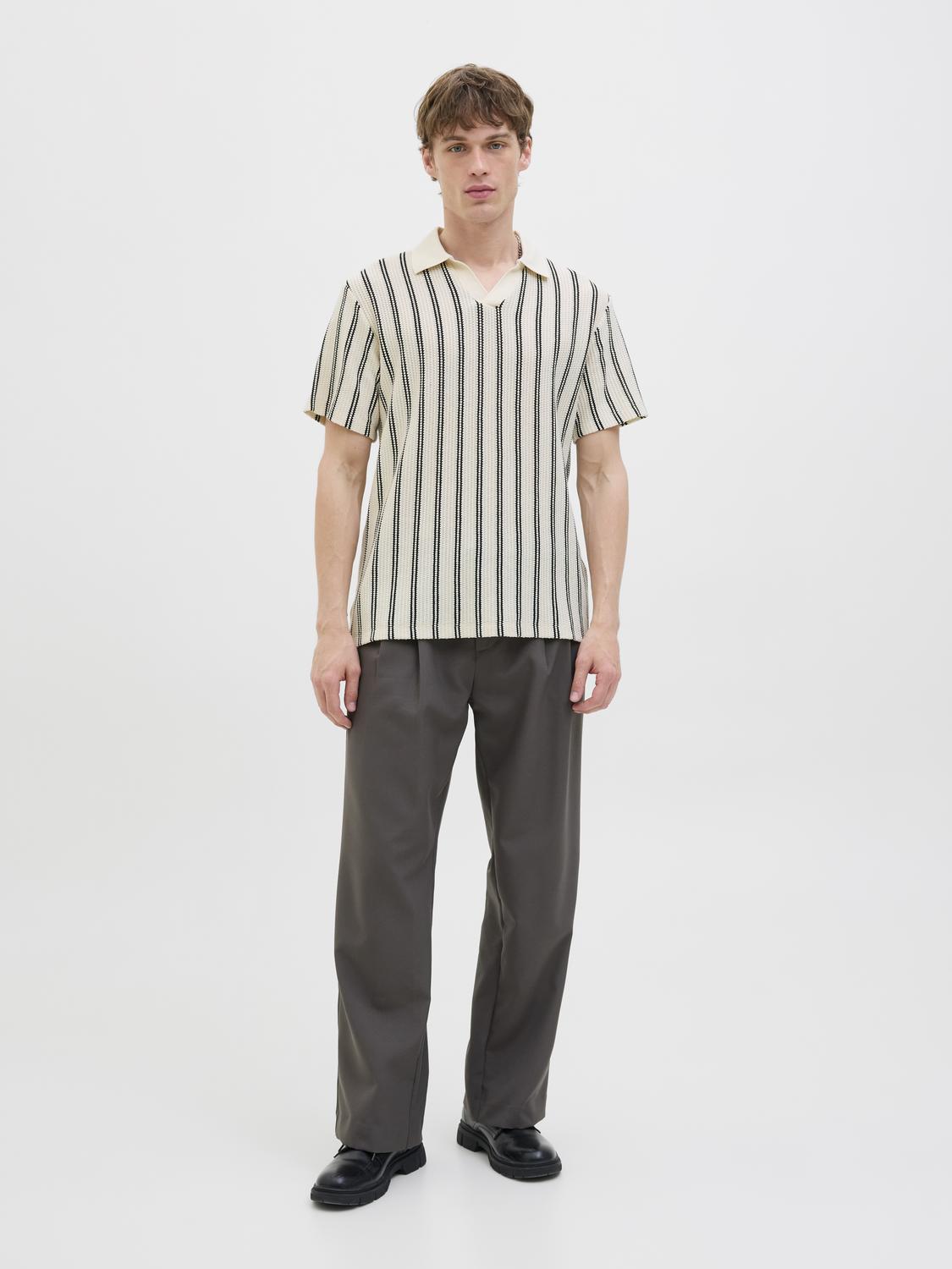 model_shot-front_full