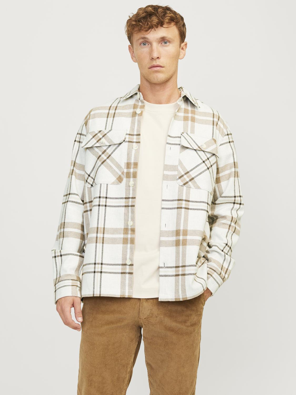 model_shot-front