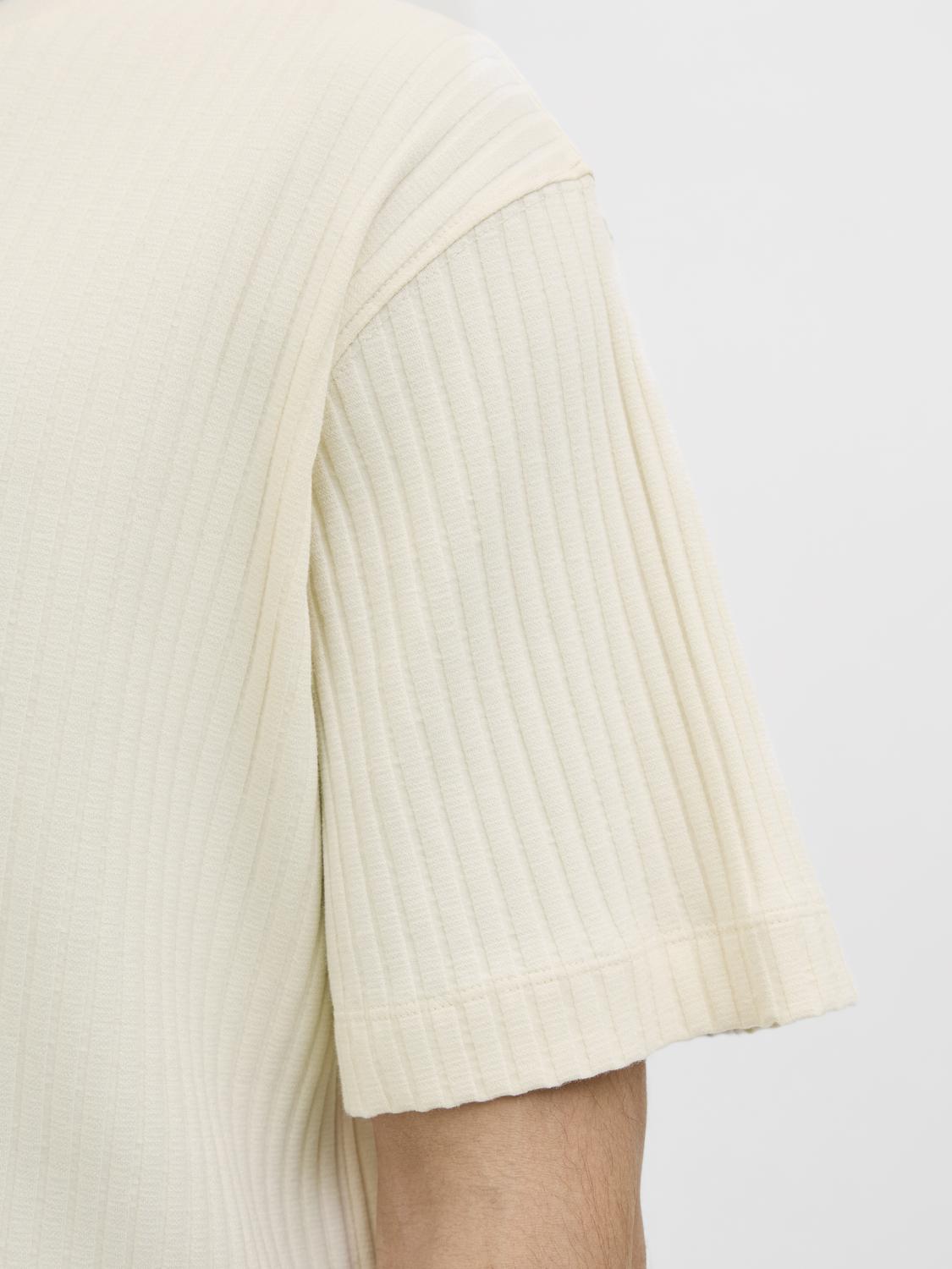model_shot-detail