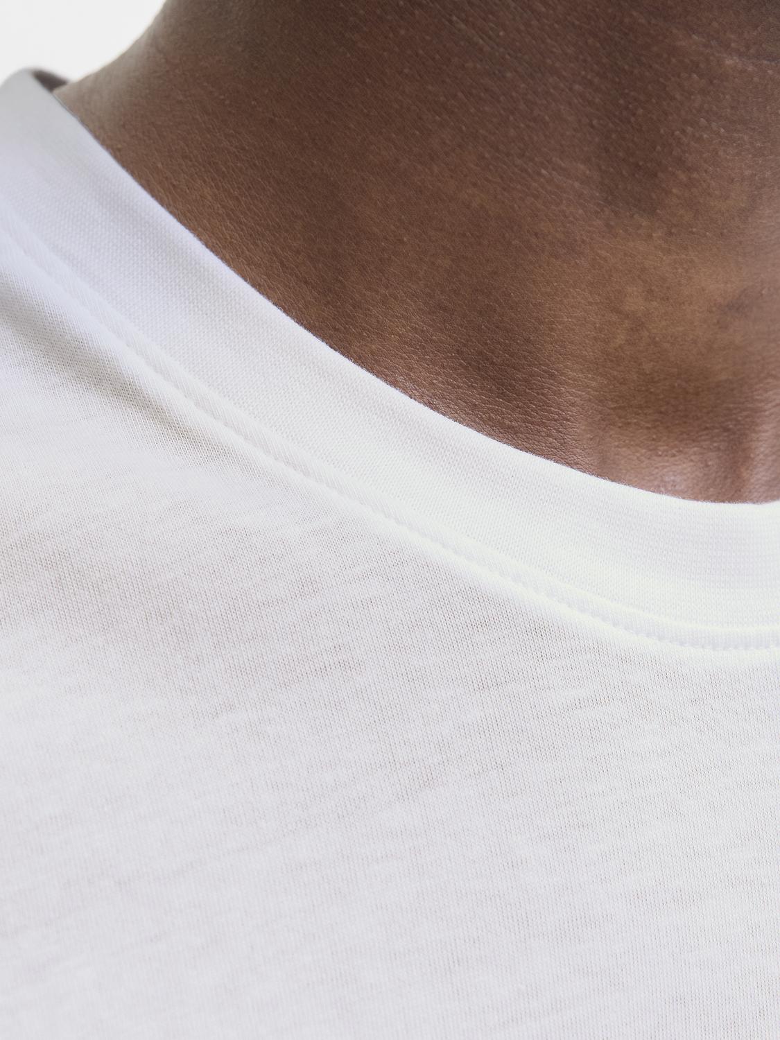 model_shot-detail