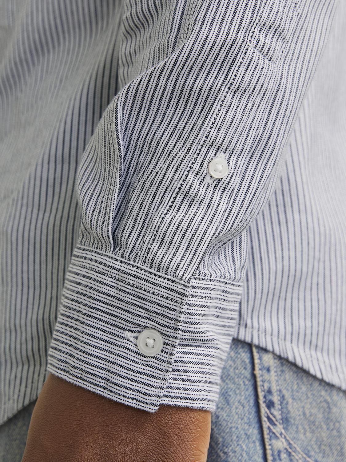 model_shot-detail