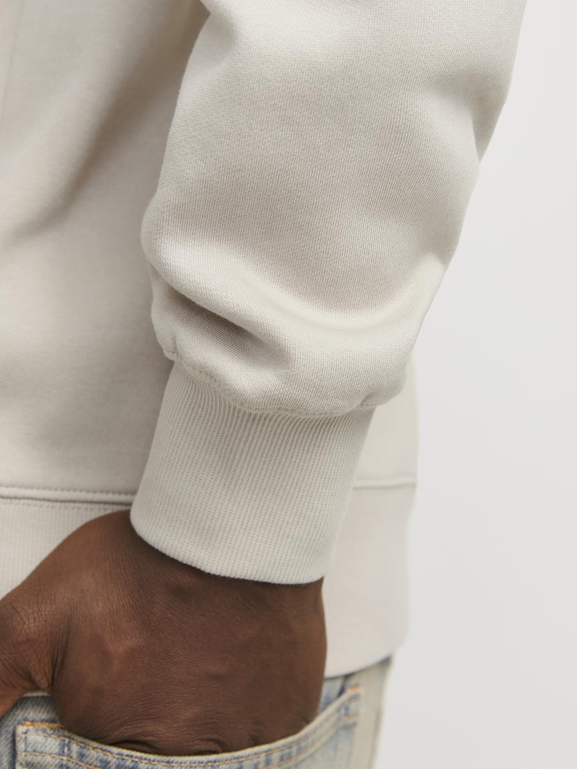 model_shot-detail