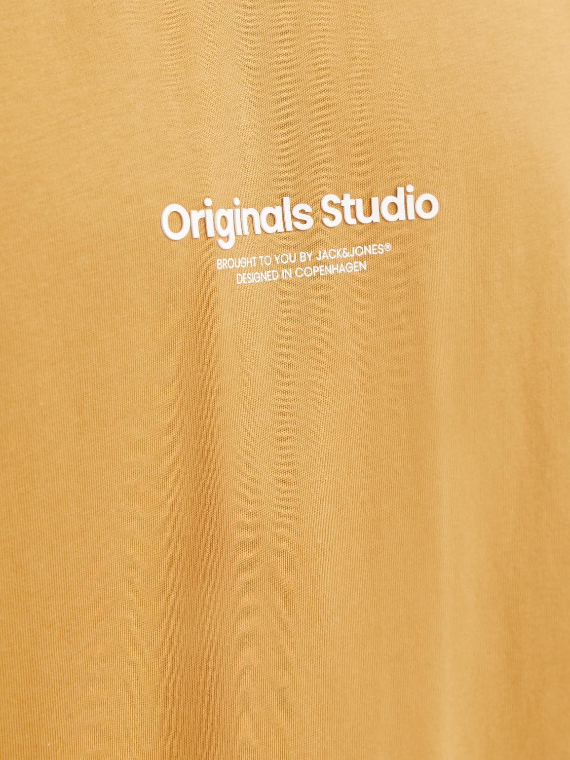 model_shot-detail