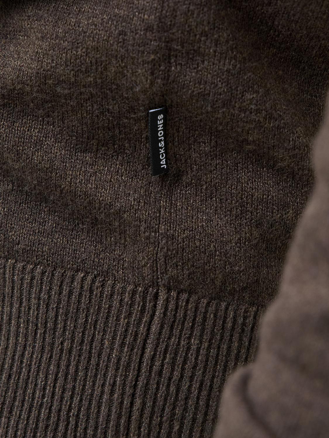 model_shot-detail