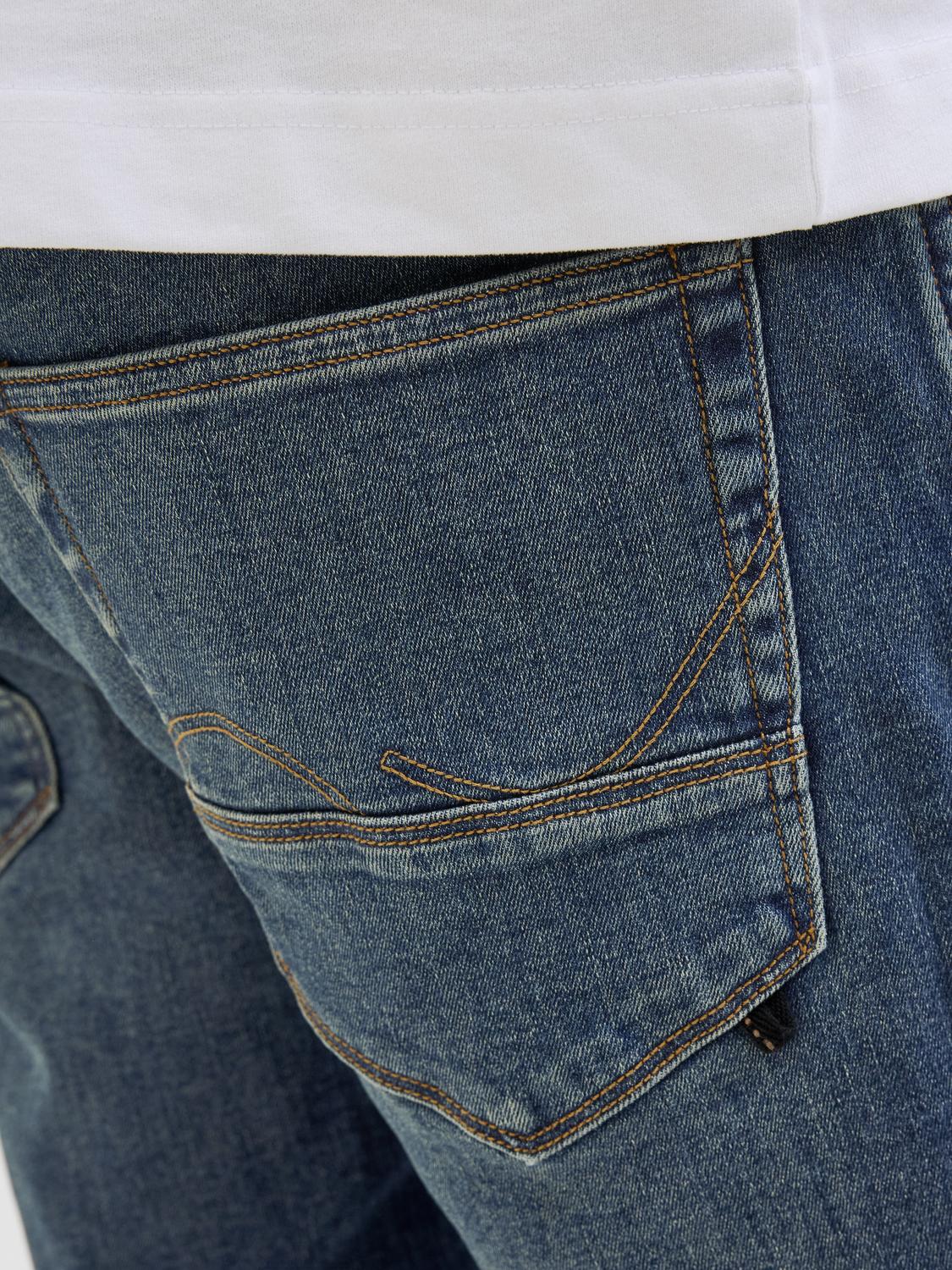 model_shot-detail