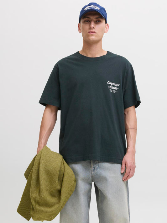 model_shot-front