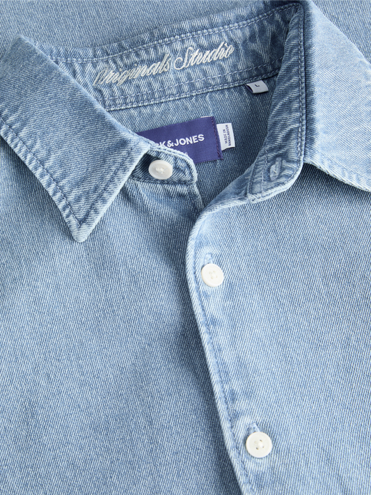 model_shot-detail