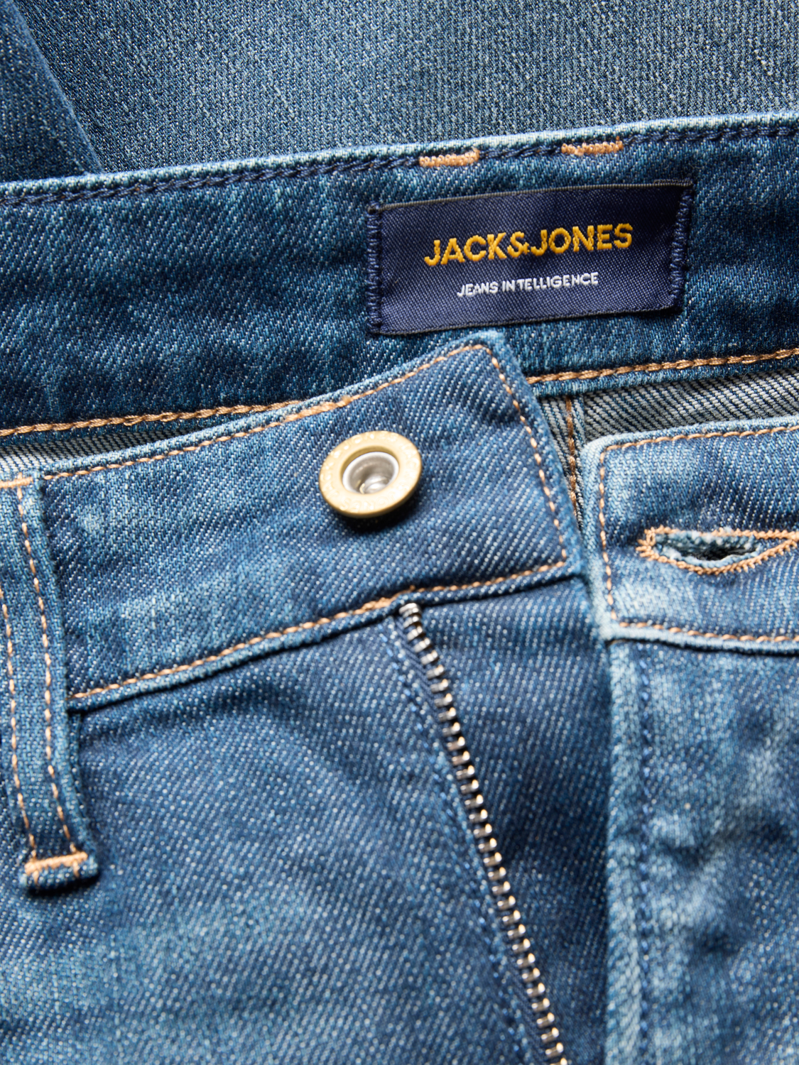 model_shot-detail