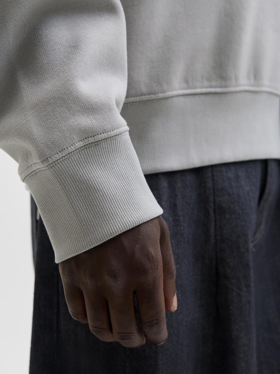 model_shot-detail
