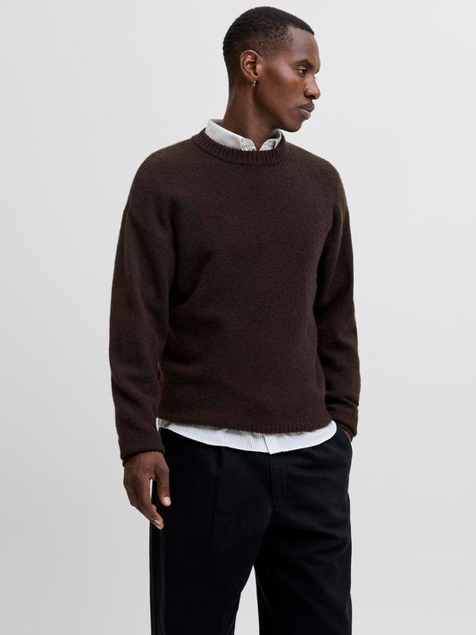 model_shot-front