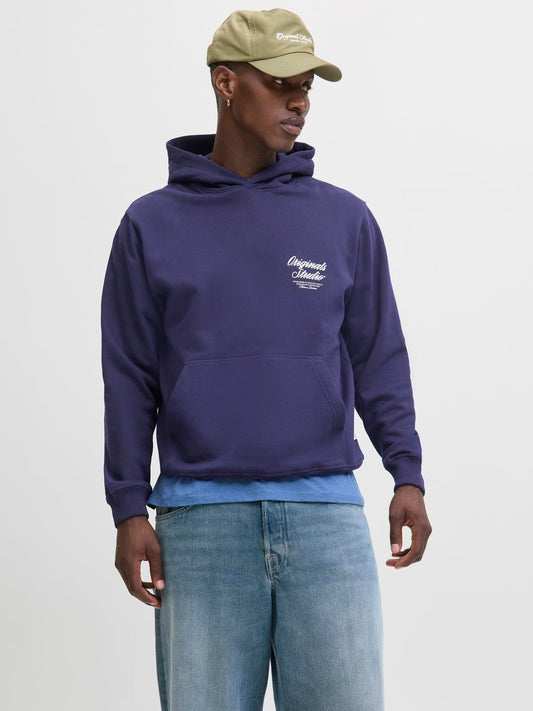 model_shot-front