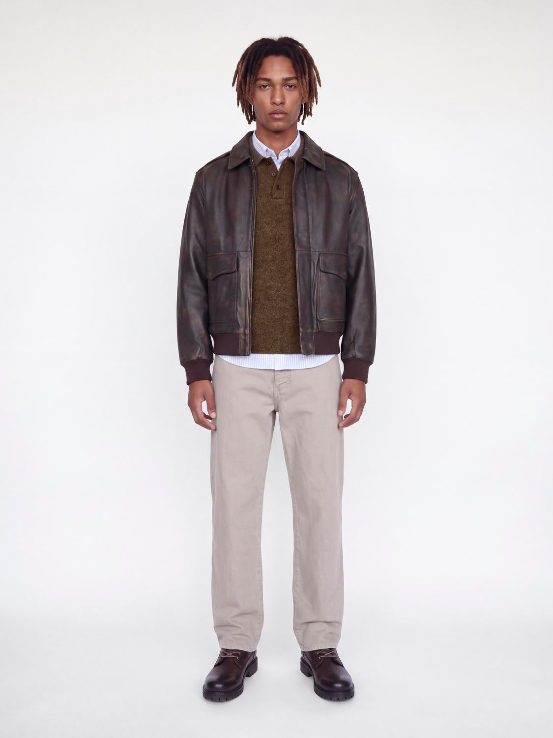 model_shot-front_full