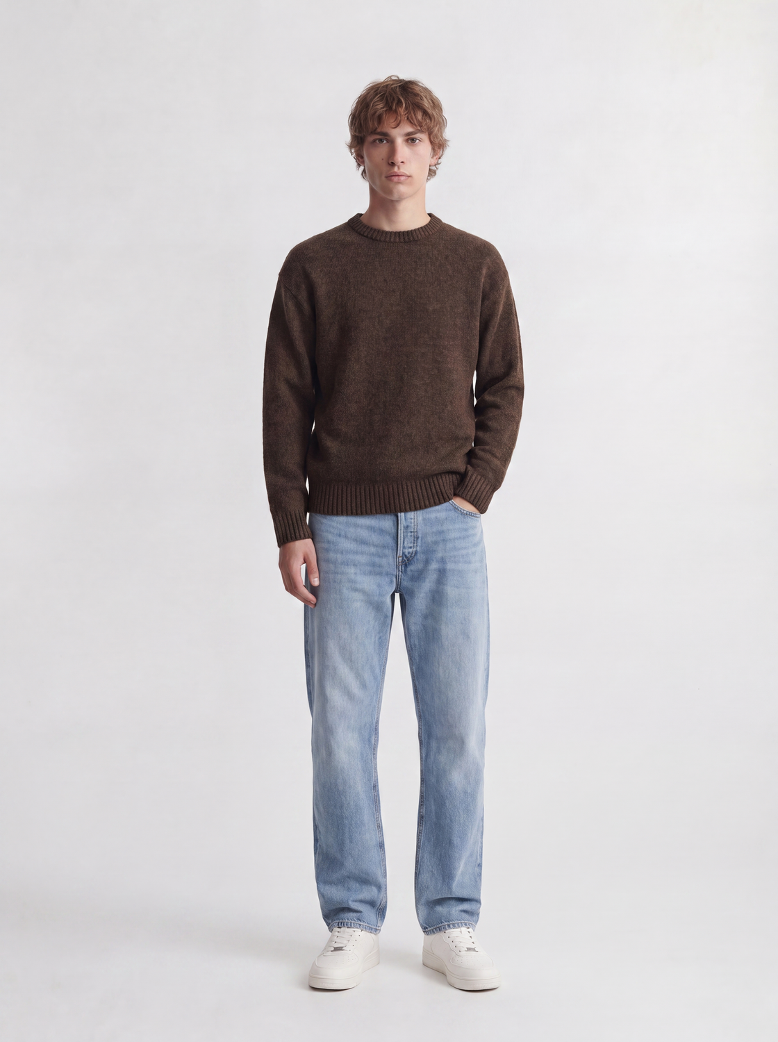 model_shot-front_full