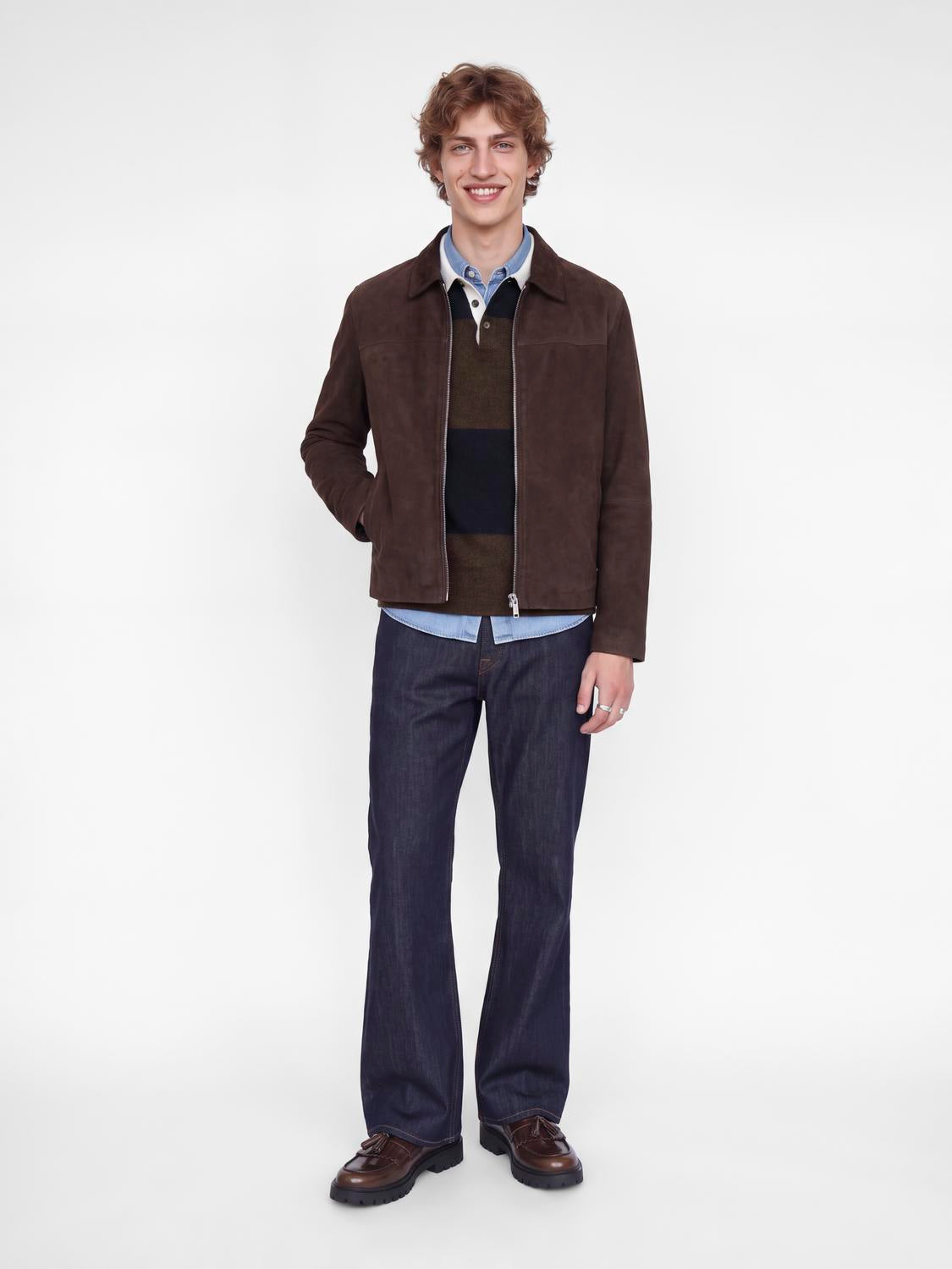 model_shot-front_full