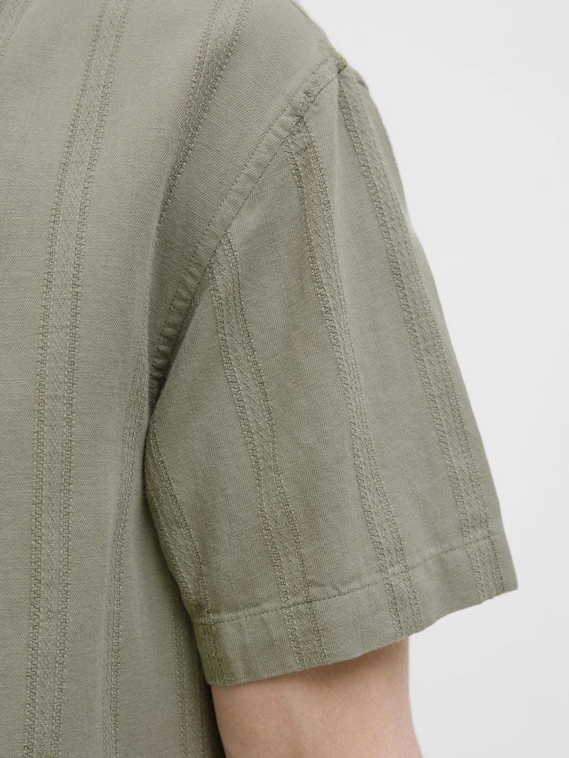 model_shot-detail