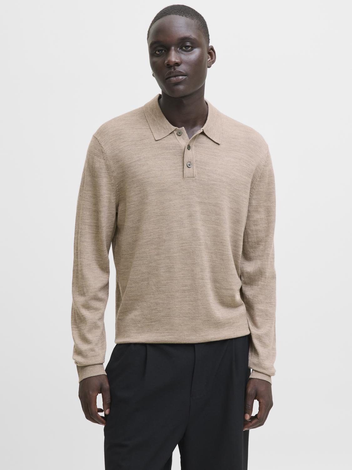 model_shot-front