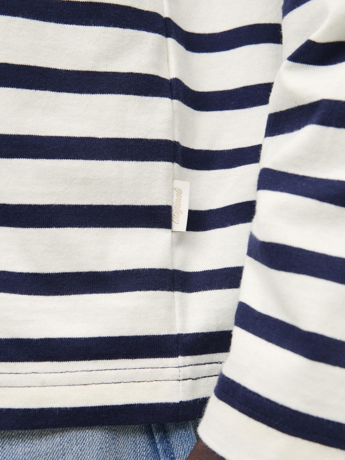 model_shot-detail