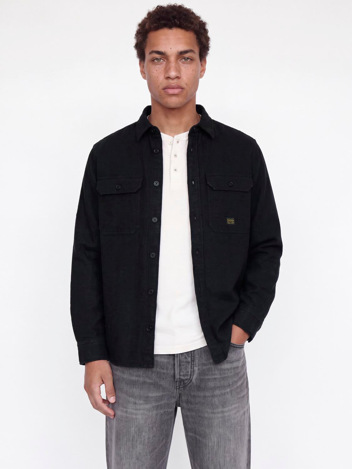 model_shot-front