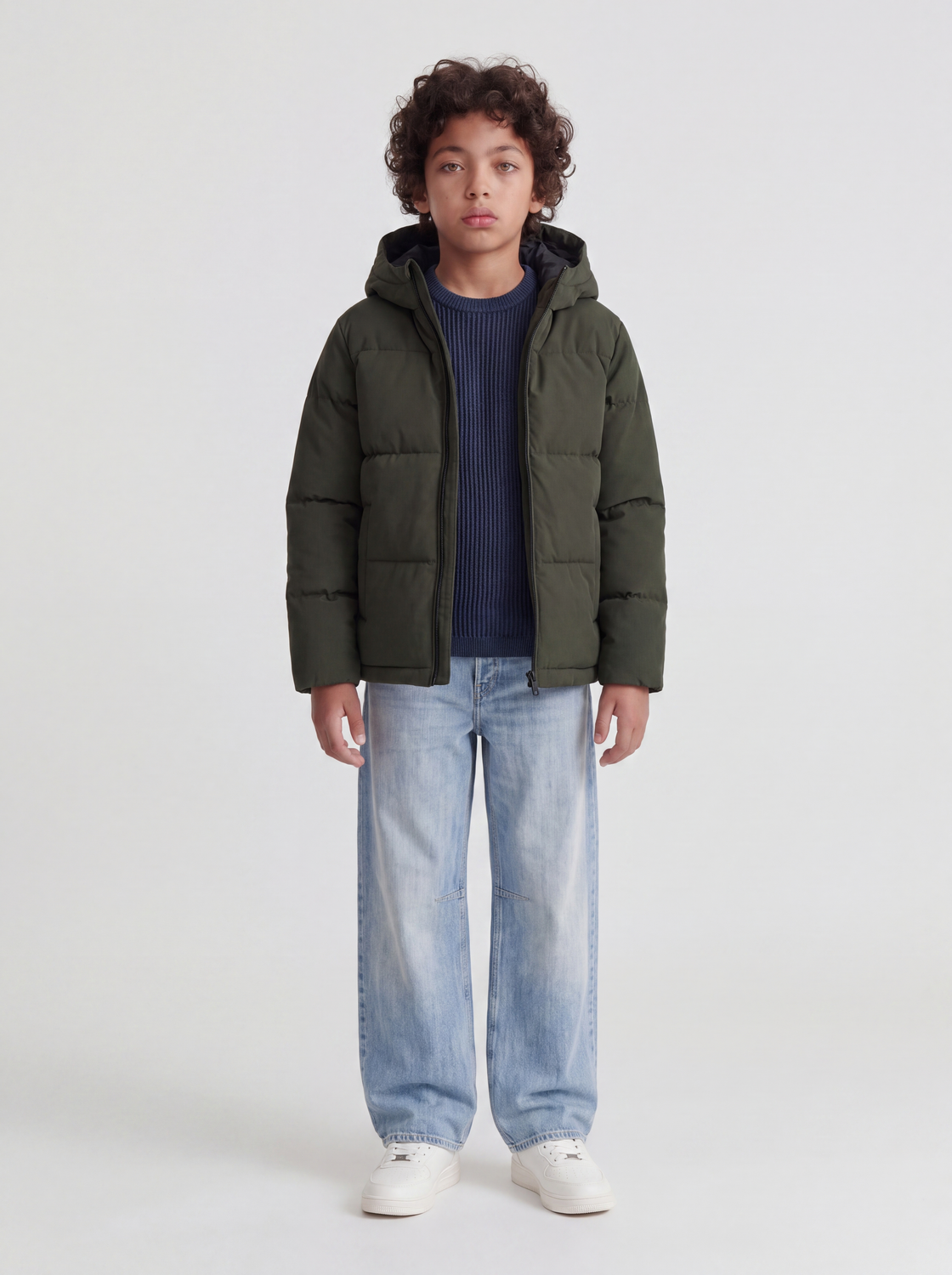 model_shot-front_full