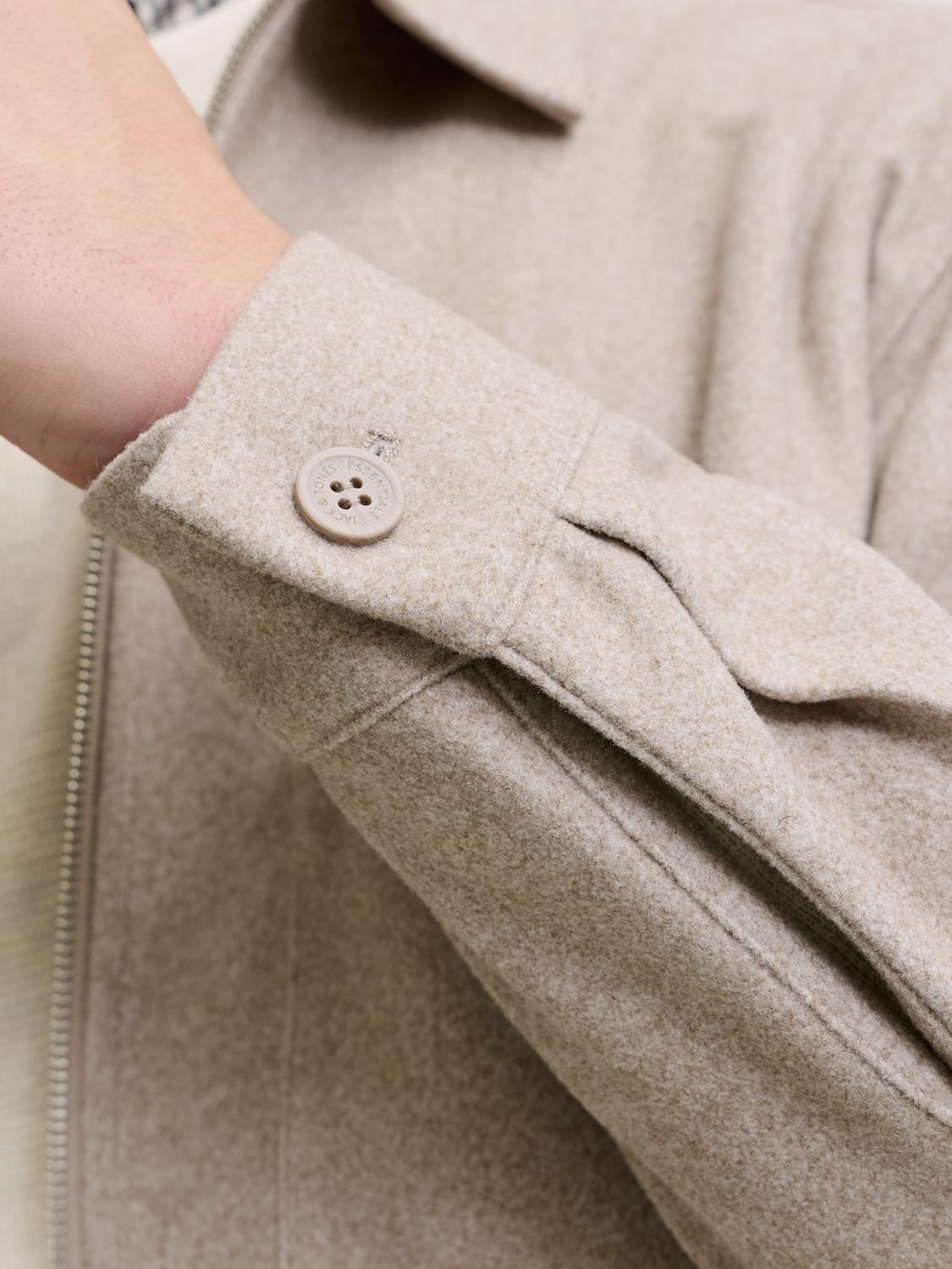 model_shot-detail