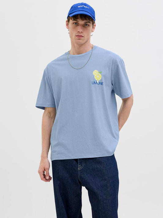 model_shot-front