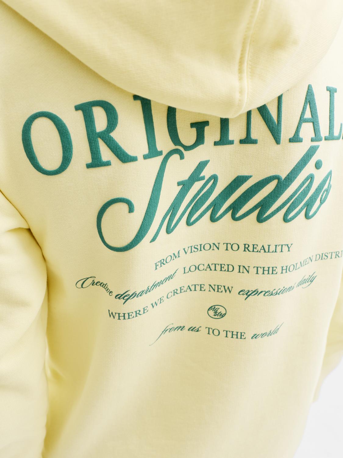model_shot-detail