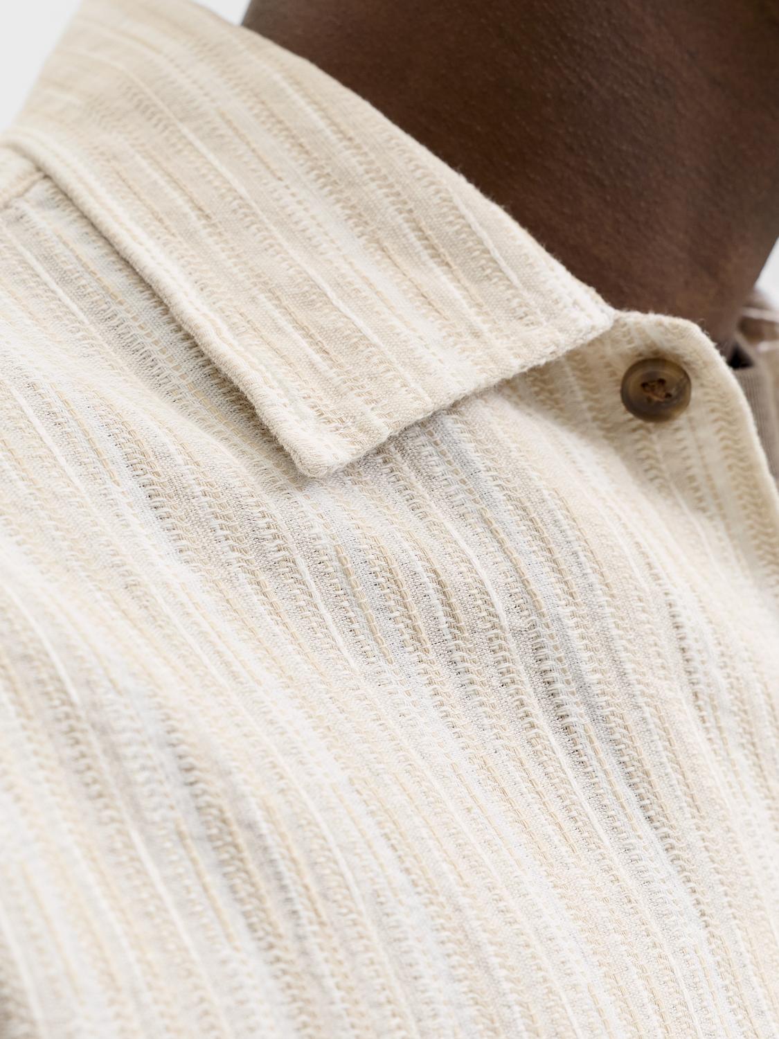 model_shot-detail
