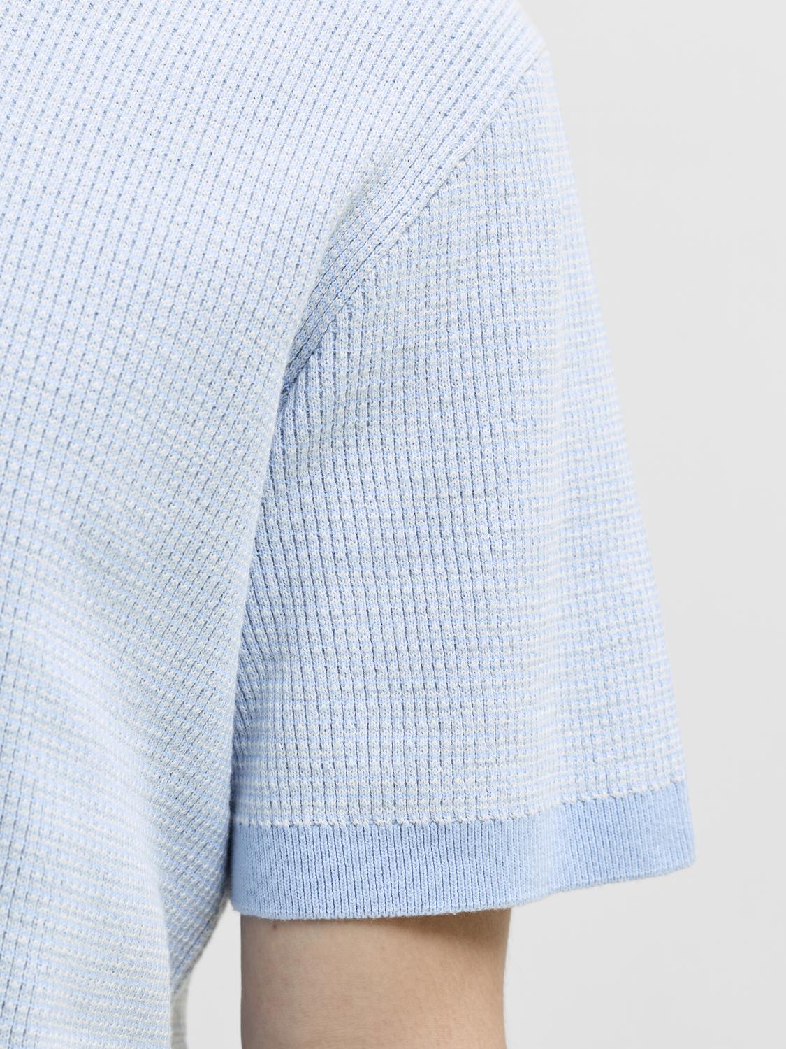 model_shot-detail