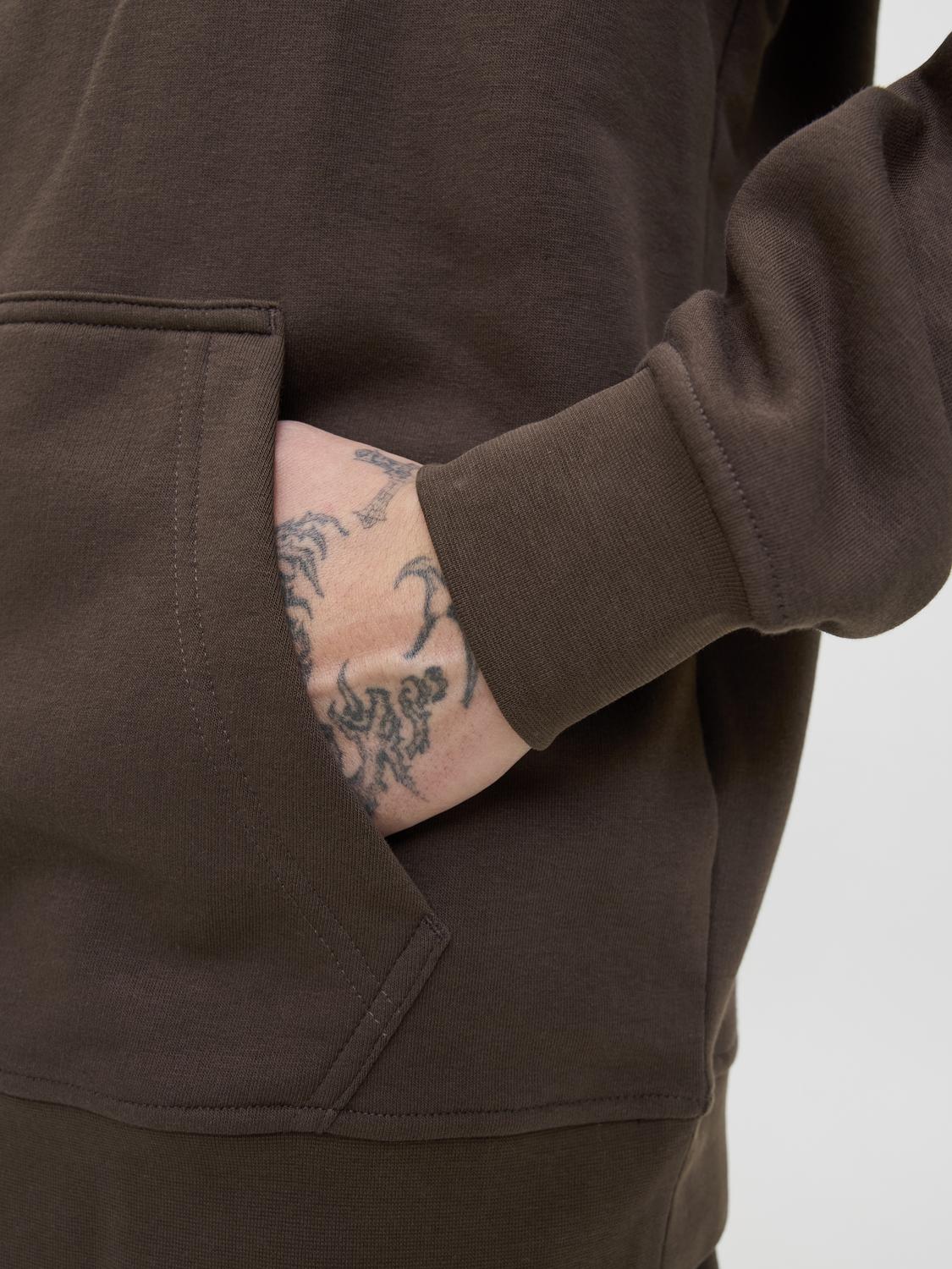 model_shot-detail