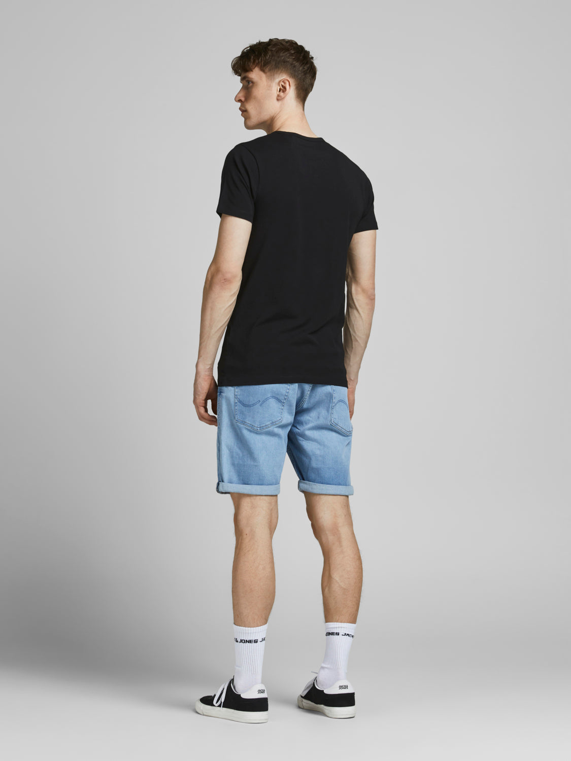 JJEBASIC T-Shirt - BLACK